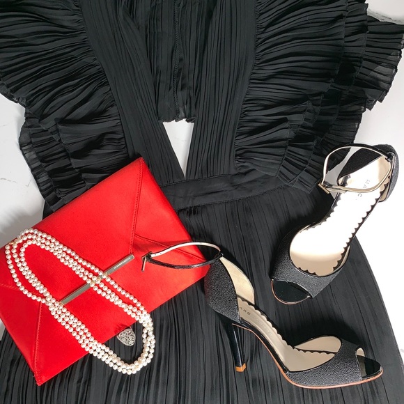 Marc Jacobs Black Peep Toe Italian Heels Size 7.5 - Picture 3 of 8